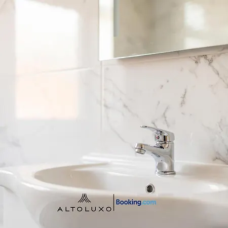 Modern Minutes From Temple Meads By Altoluxo * Bristol
